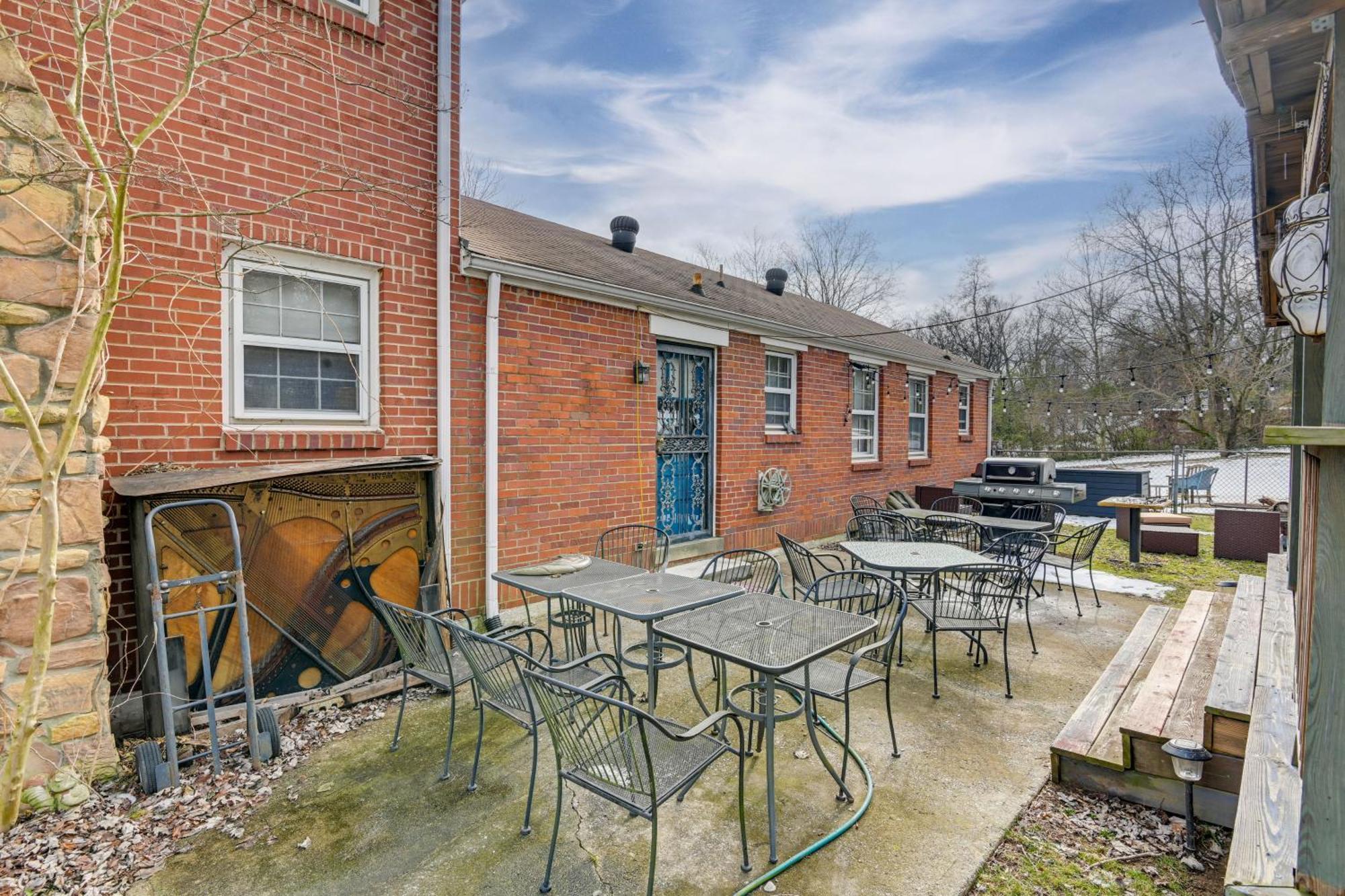 6 Mi To Downtown 70S-Themed Home In Nashville! Buitenkant foto
