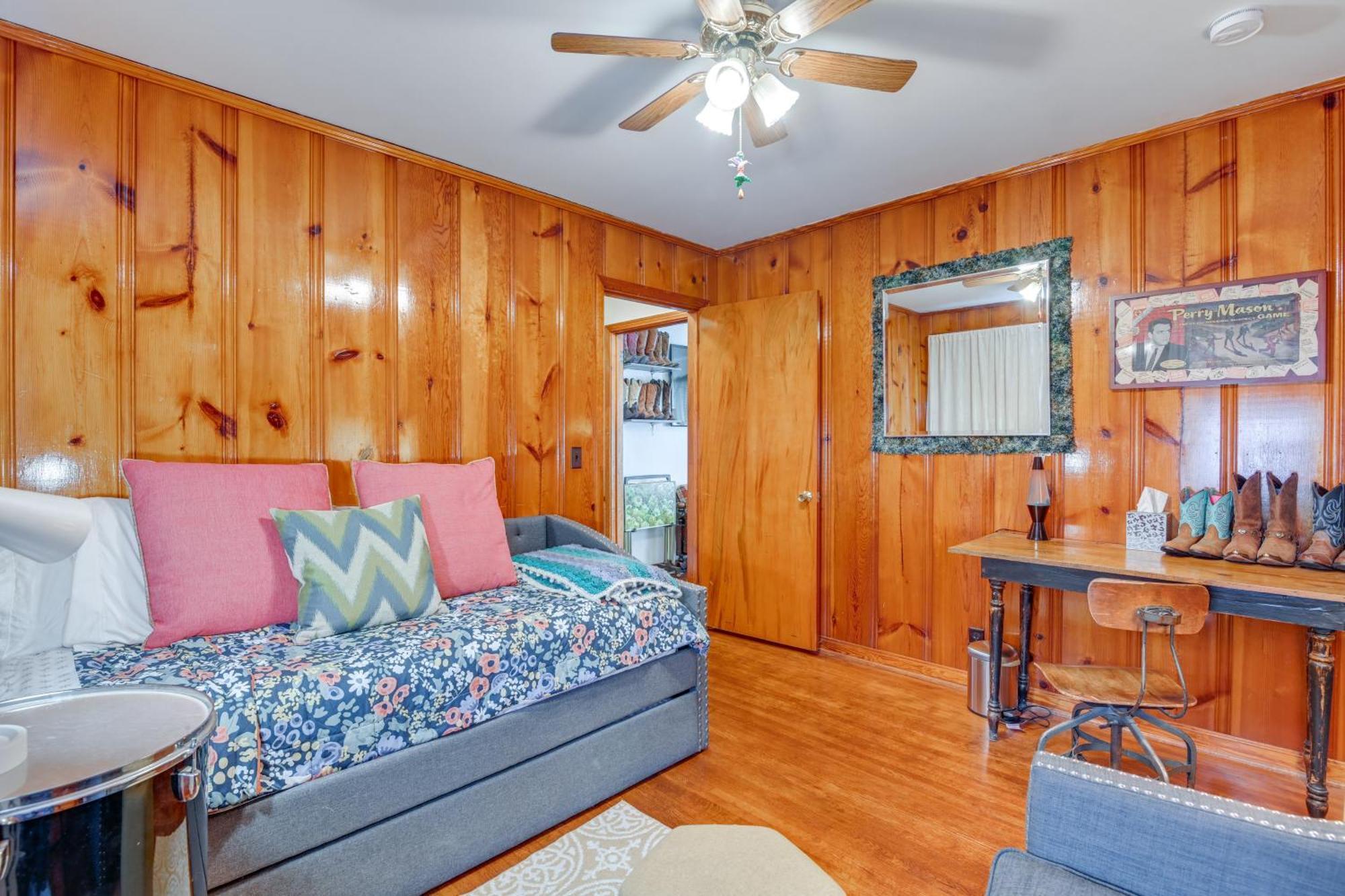 6 Mi To Downtown 70S-Themed Home In Nashville! Buitenkant foto