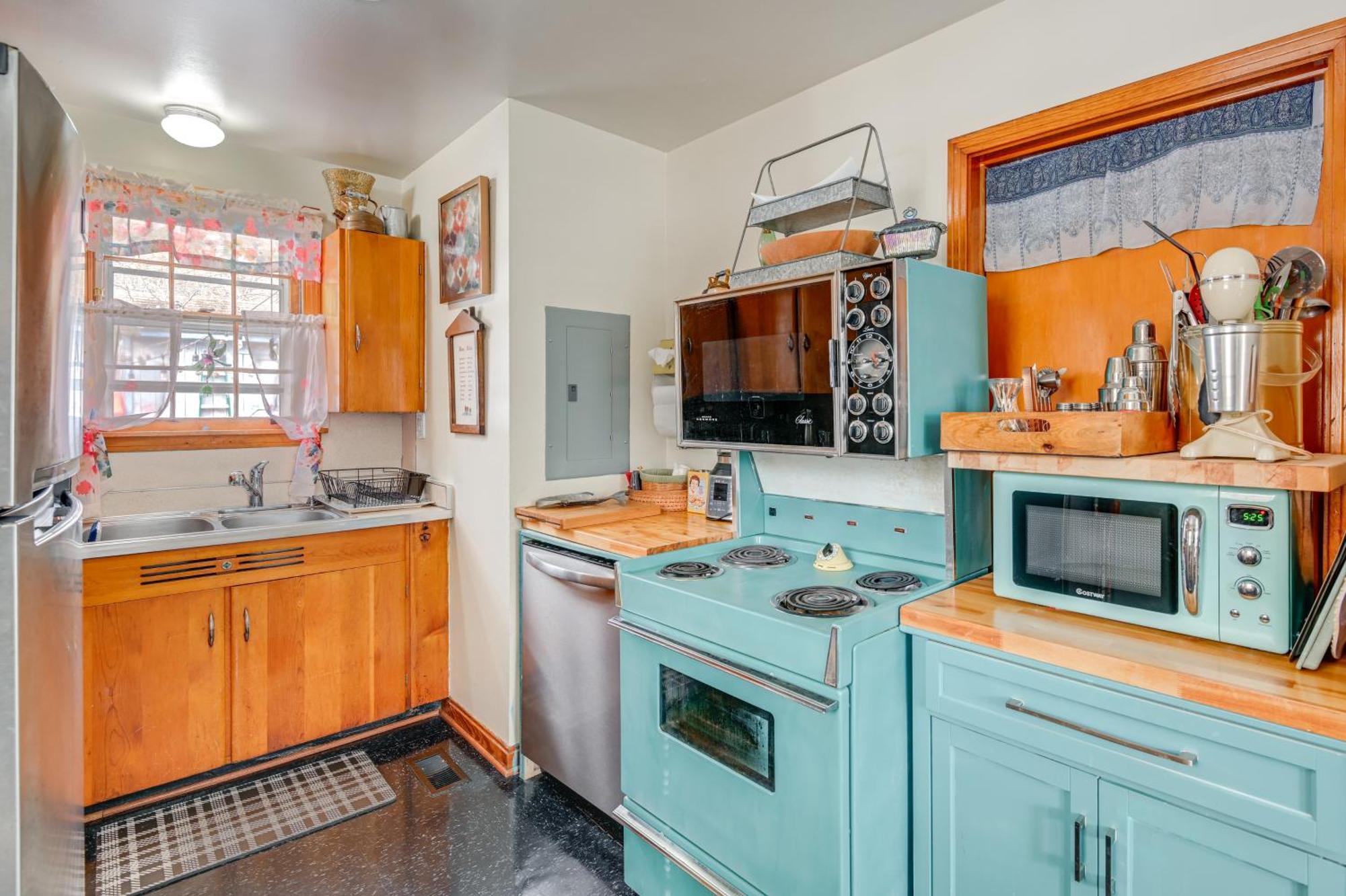6 Mi To Downtown 70S-Themed Home In Nashville! Buitenkant foto